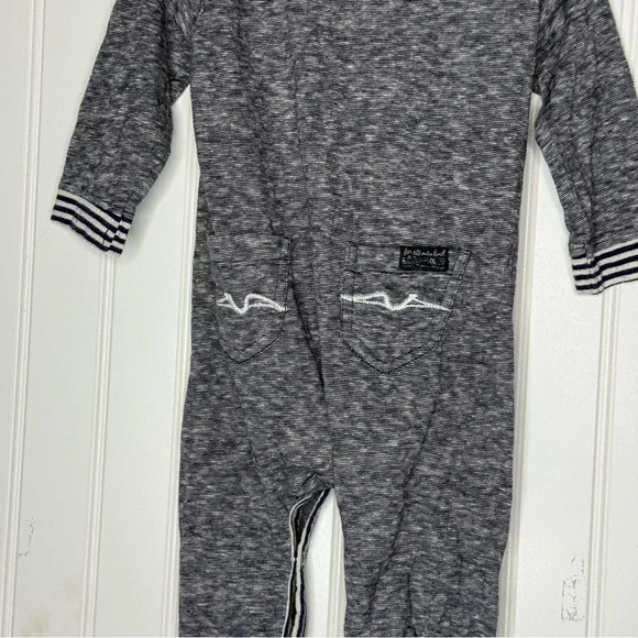 7 For All Mankind Baby Sleeper Jumpsuit with Embroidered Back Pockets 6/9 Month - Picture 4 of 7